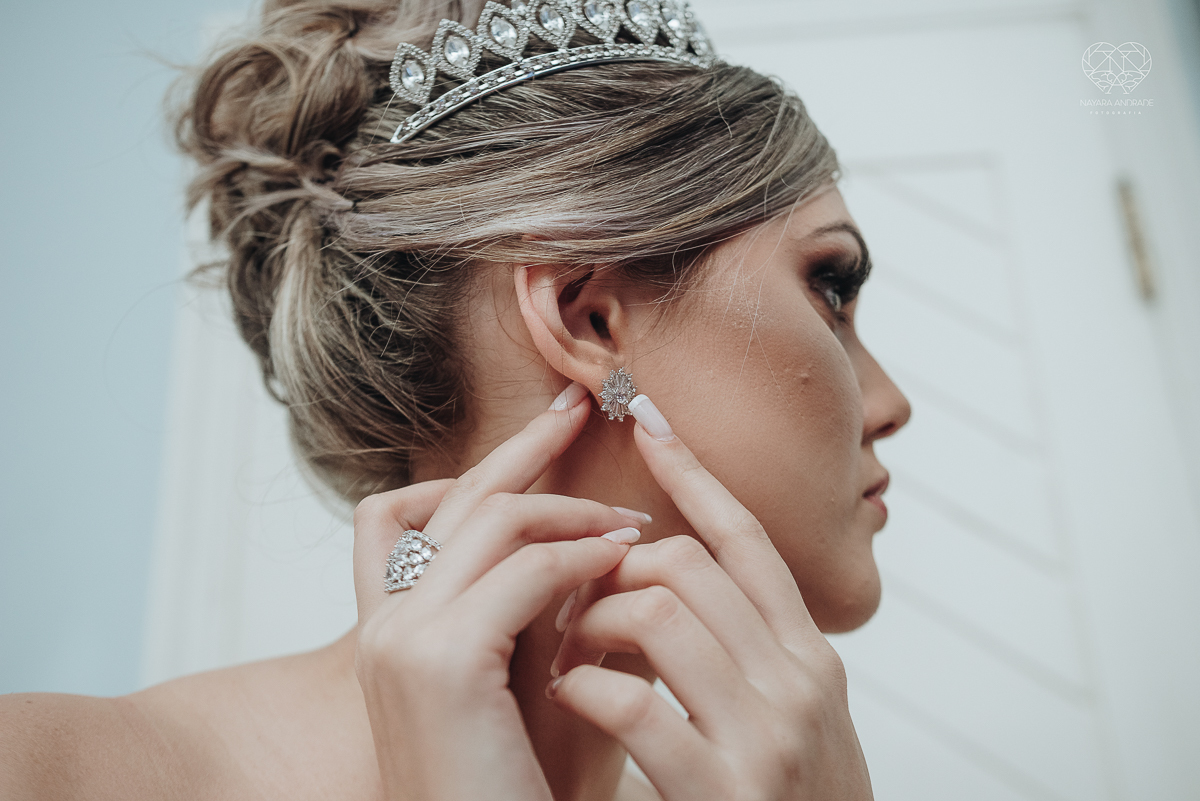 making of de noiva making of de noivo com hobbie brindando e fotos de making of de casametno