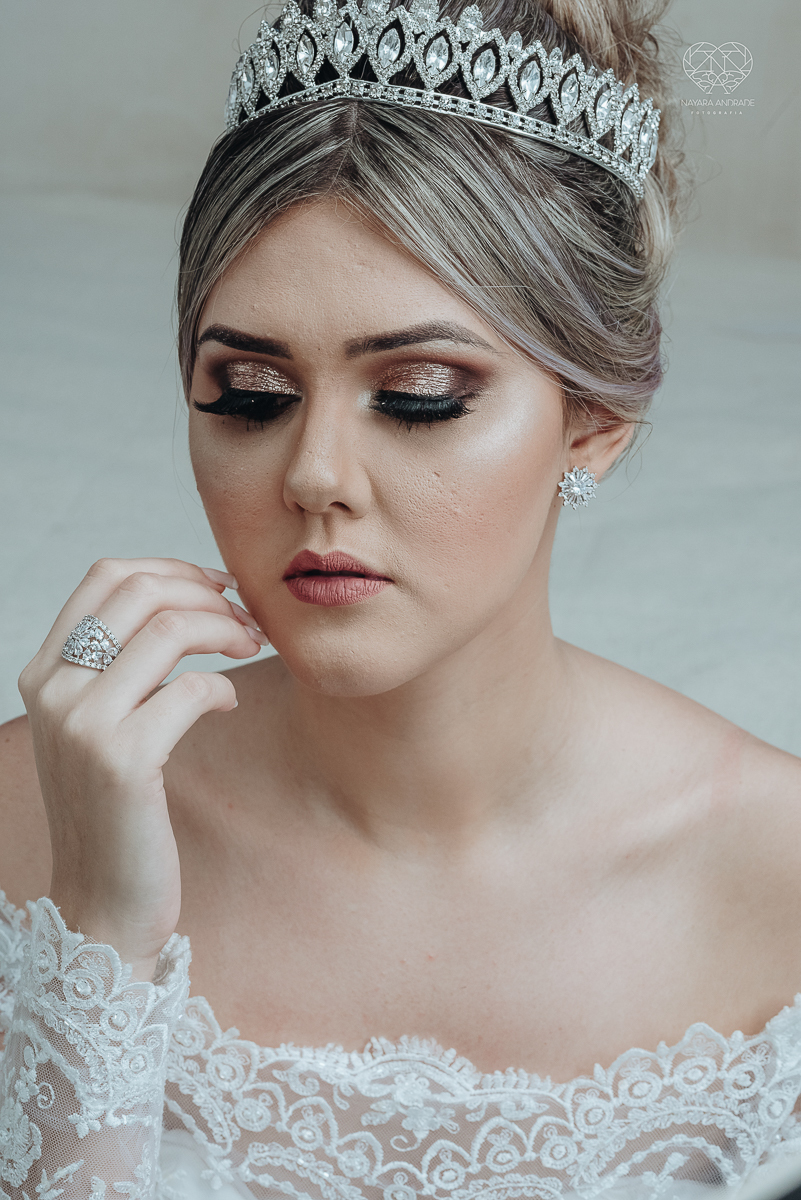 making of de noiva making of de noivo com hobbie brindando e fotos de making of de casametno