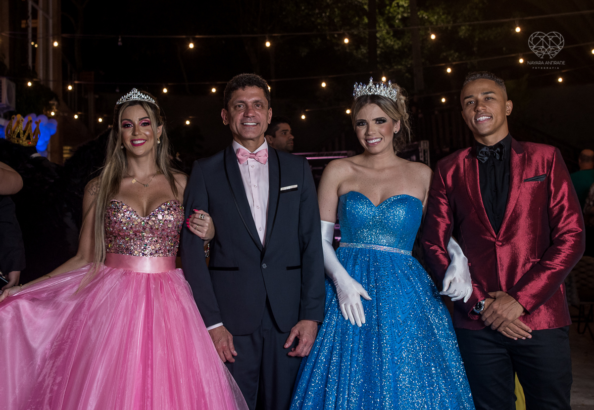 vFesta de aniversario da blogueira e Influencer Marcelly Abreu Mah Encantada realizada pela Mood Marketing criativo no espaço plataforma em sao vicente baixada santista com apoio dos sorvetes kaskao, mc donalds e diversos influenciadores de santos 