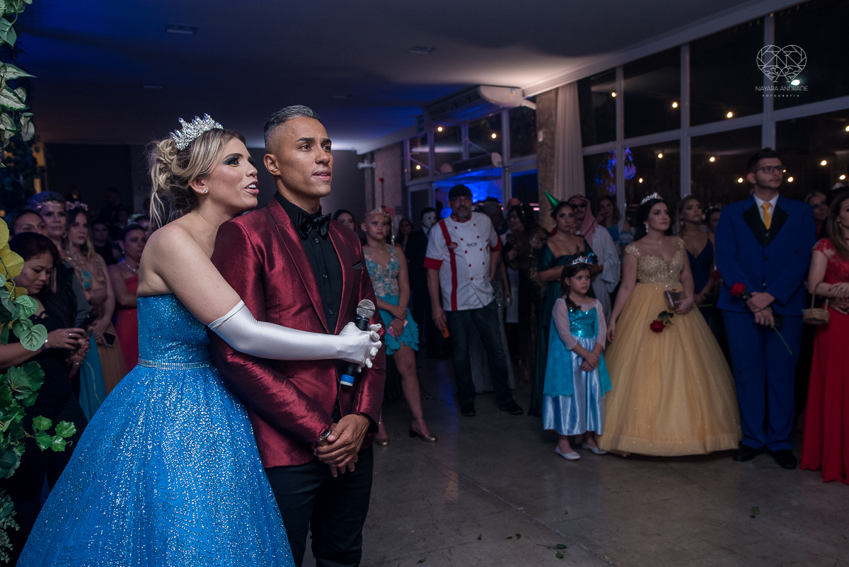 vFesta de aniversario da blogueira e Influencer Marcelly Abreu Mah Encantada realizada pela Mood Marketing criativo no espaço plataforma em sao vicente baixada santista com apoio dos sorvetes kaskao, mc donalds e diversos influenciadores de santos 