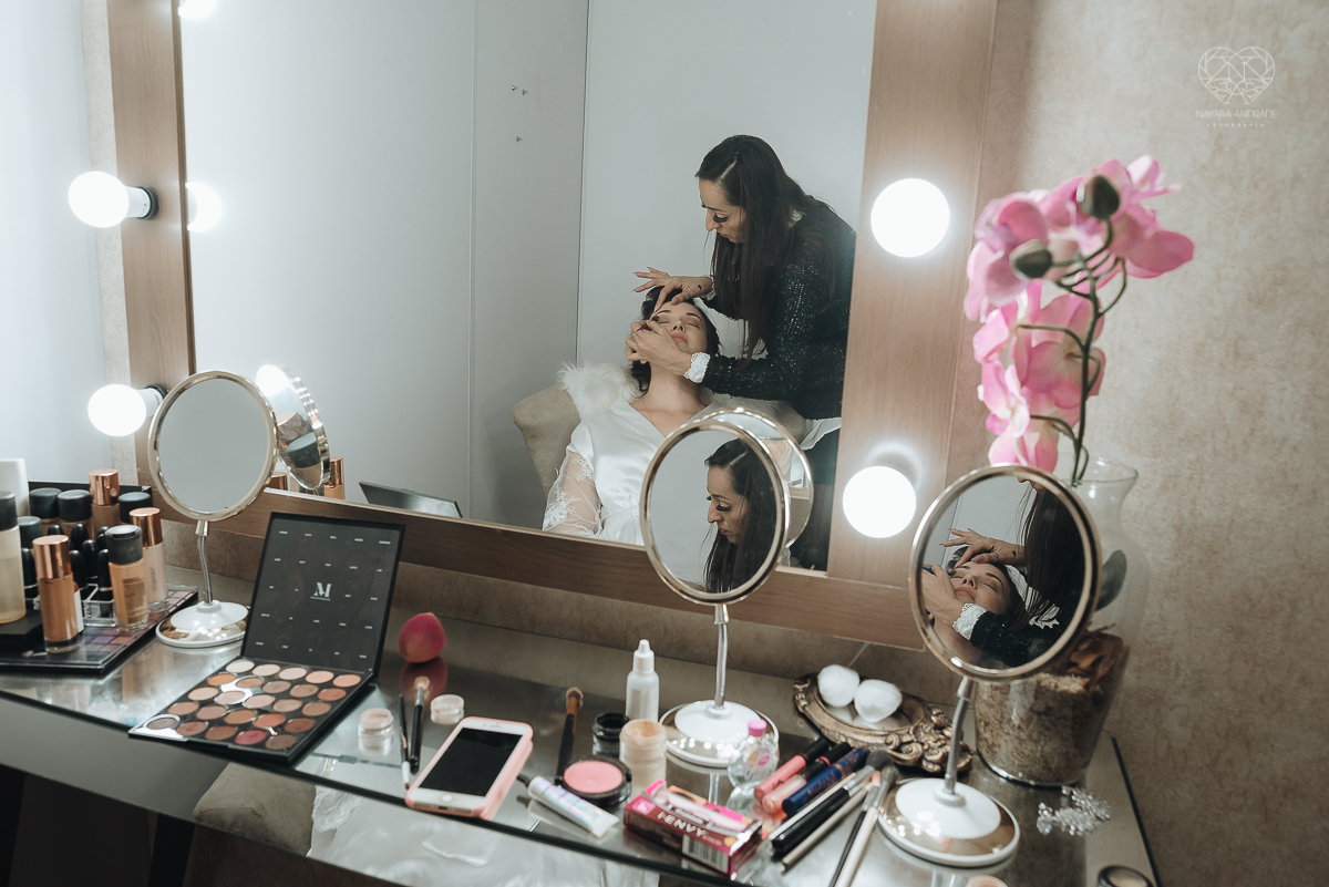 making odf de noiva feita no salao clau duarte em santos pela fotografa premiada nayara andrade em santos noiva classica com vestido da santos maison