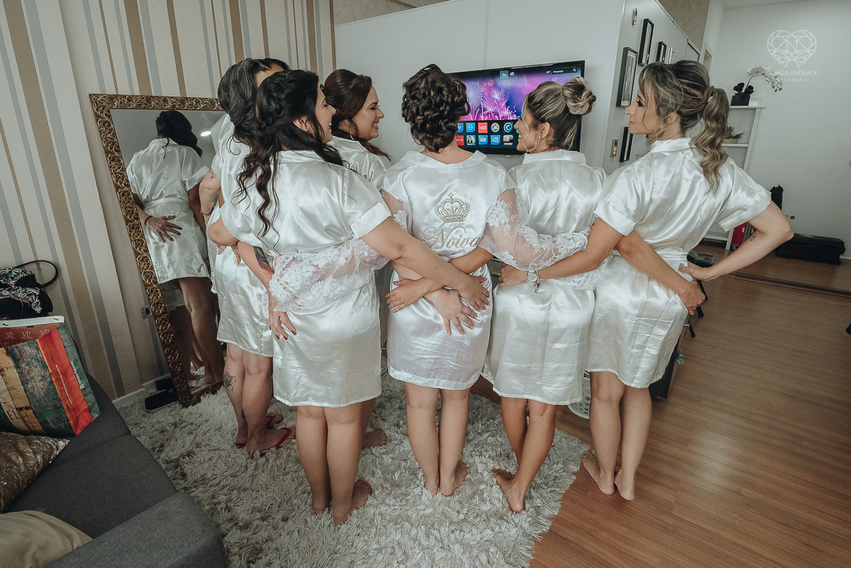 making odf de noiva feita no salao clau duarte em santos pela fotografa premiada nayara andrade em santos noiva classica com vestido da santos maison