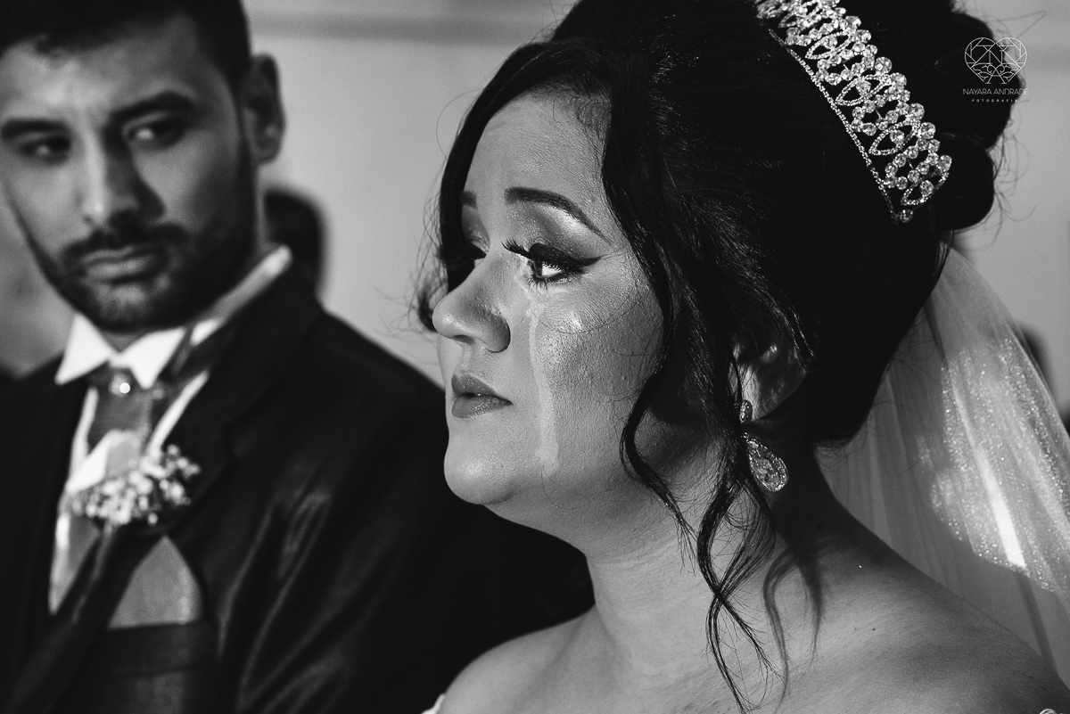 casamento com cerimonia  feita na igreja assembleia de Deus em Santos ministerio de santos, casamento classico e fotos artisticas da fotografa nayara andrade