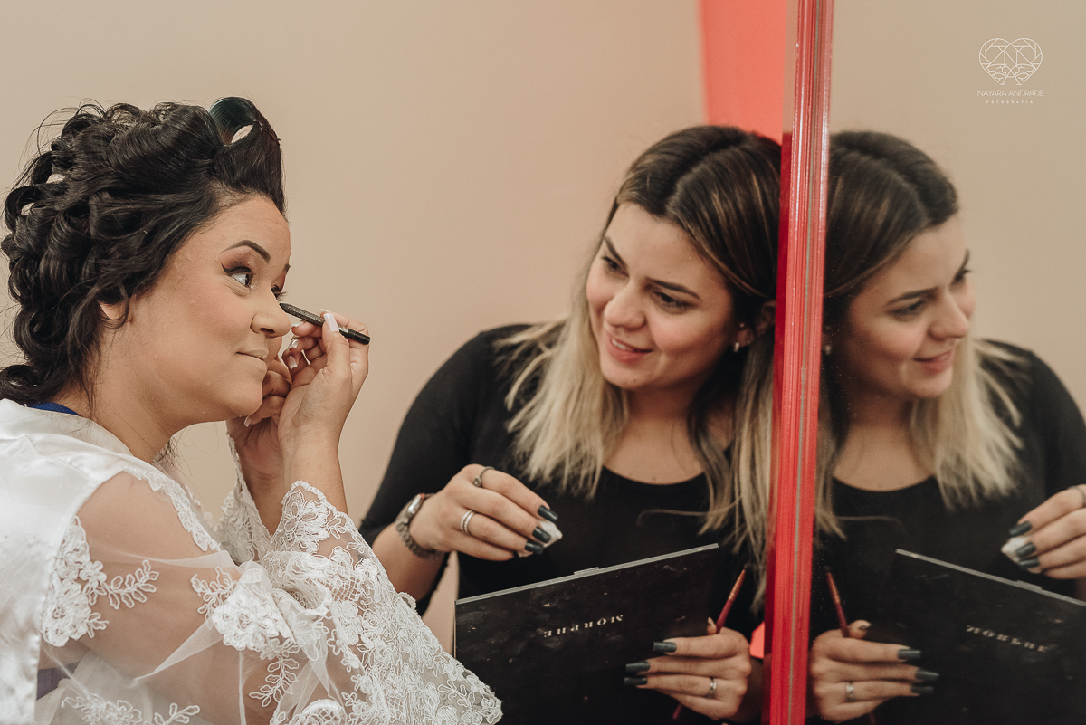 making of noiva classica feito pela maquiadora e influencer Cah Oliver Camila Oliver e fotografa premiada  nayara andrade fotografia de santos sao paulo