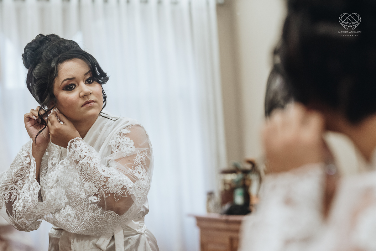 making of noiva classica feito pela maquiadora e influencer Cah Oliver Camila Oliver e fotografa premiada  nayara andrade fotografia de santos sao paulo