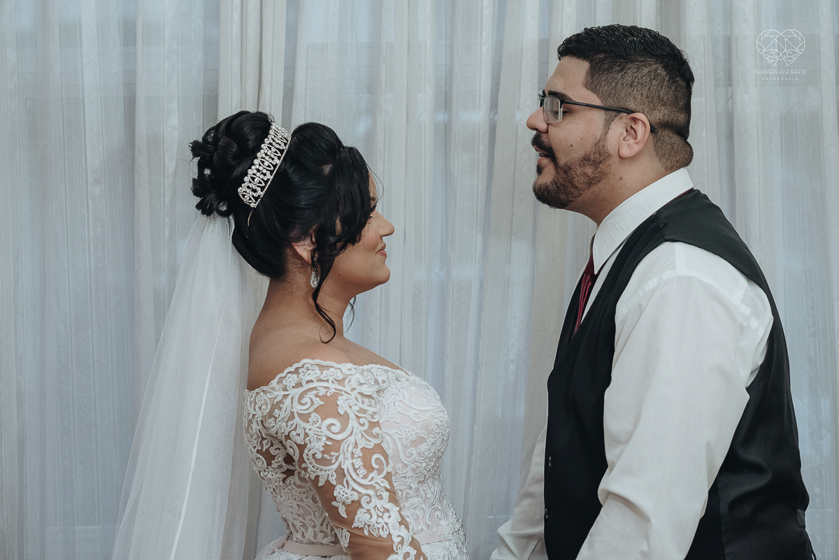 making of noiva classica feito pela maquiadora e influencer Cah Oliver Camila Oliver e fotografa premiada  nayara andrade fotografia de santos sao paulo