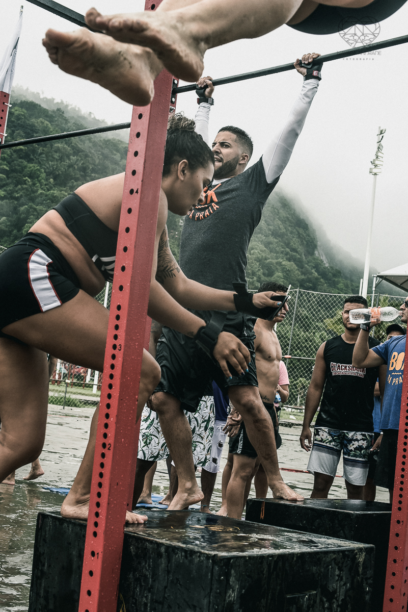 campeonato de cross fit prova murph scalled rx elit coach e iniciante promovido pelo crossfit sao vicente e prefeitura de sao vicente fotos da fotografa premiada nayara andrade de santos