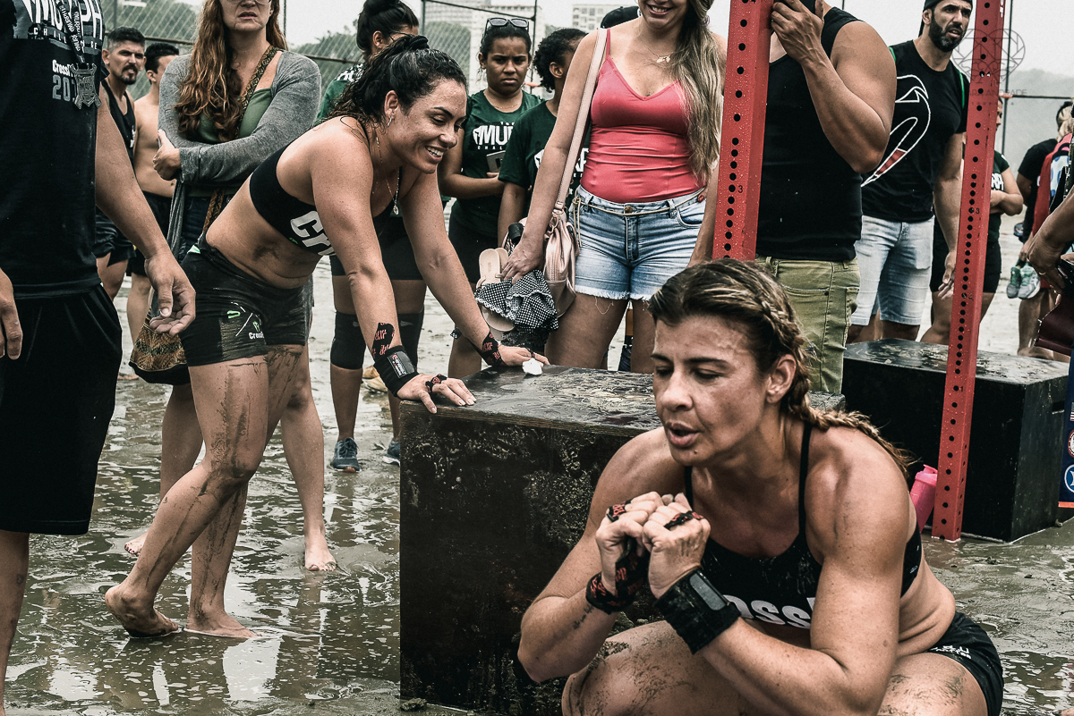 campeonato de cross fit prova murph scalled rx elit coach e iniciante promovido pelo crossfit sao vicente e prefeitura de sao vicente fotos da fotografa premiada nayara andrade de santos
