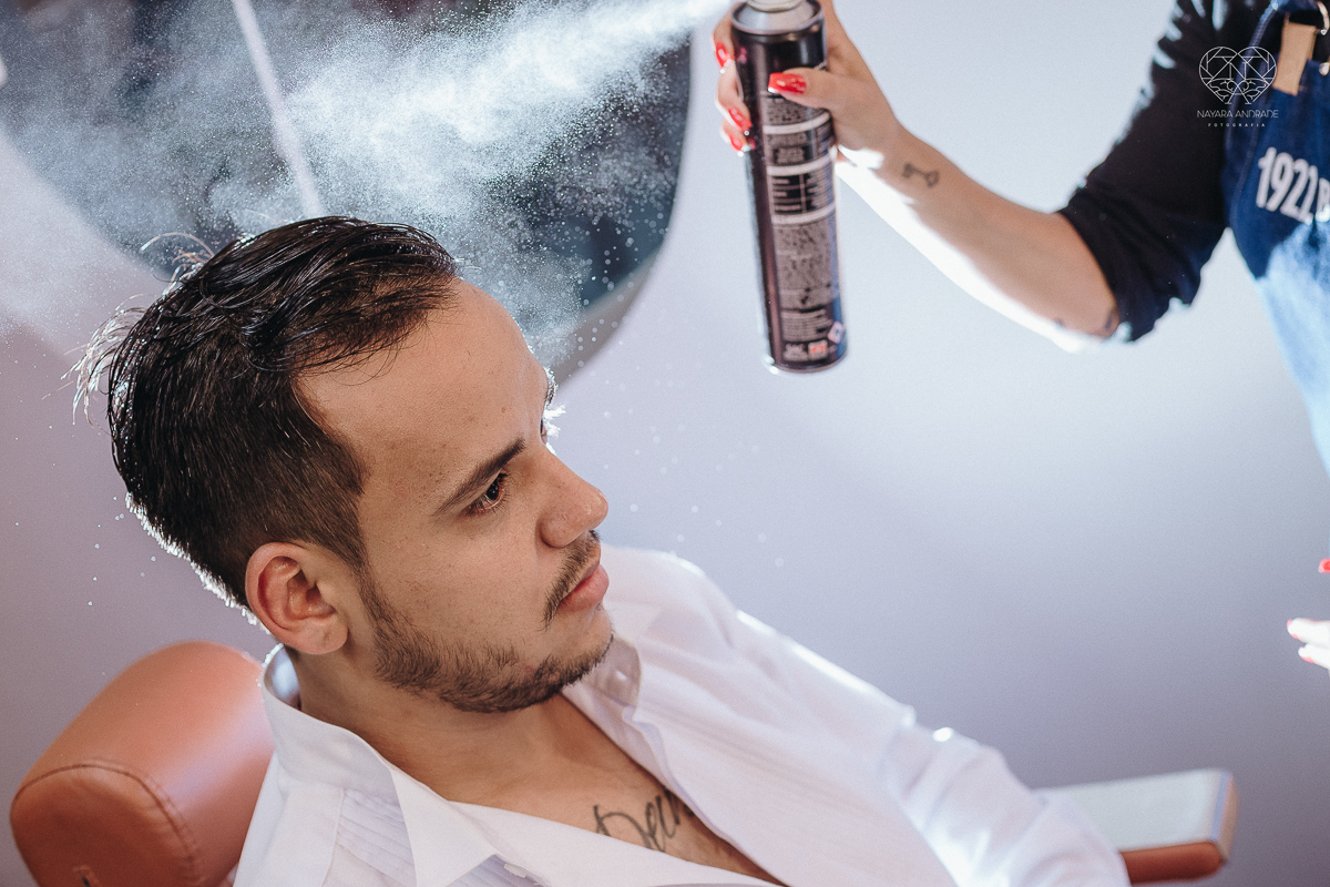 casamento classico em Santos making of na casa 67 por Raul Gama noiva veste santos maison igreja do valongo e festa no espaço plataforma com banda feel good e luanda Lu Pallaroni