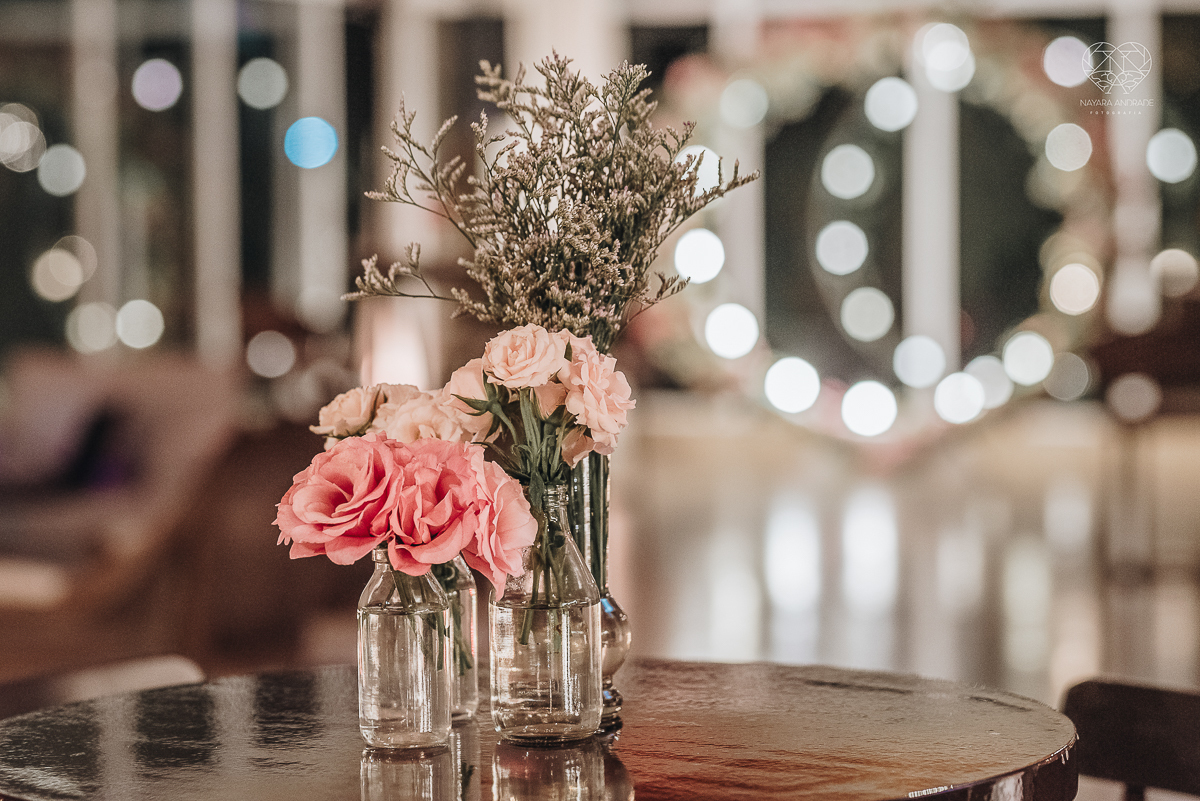 casamento classico em Santos making of na casa 67 por Raul Gama noiva veste santos maison igreja do valongo e festa no espaço plataforma com banda feel good e luanda Lu Pallaroni