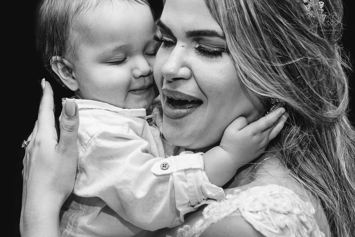 casamento classico em Santos making of na casa 67 por Raul Gama noiva veste santos maison igreja do valongo e festa no espaço plataforma com banda feel good e luanda Lu Pallaroni