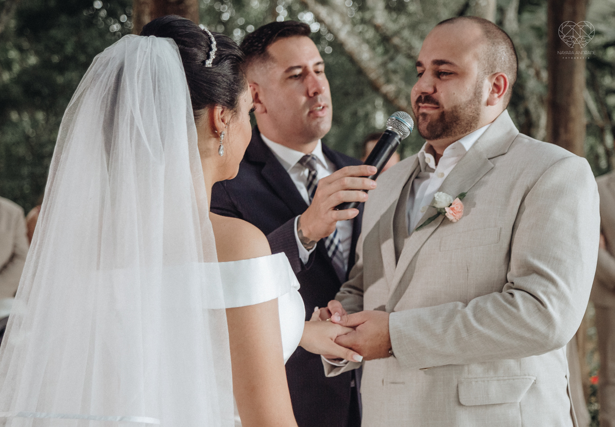 making of de noiva casamento rustico de dia em santa isabel sao paulo fotografado por nayara andrade fotografia fotografa premiada noiva com vestido liso branco e decoracao rustica