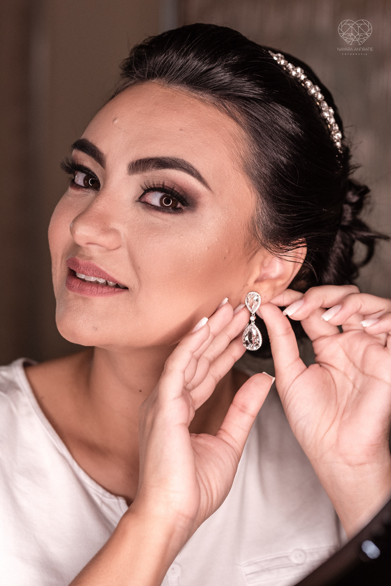 making of de noiva casamento rustico de dia em santa isabel sao paulo fotografado por nayara andrade fotografia fotografa premiada noiva com vestido liso branco e decoracao rustica