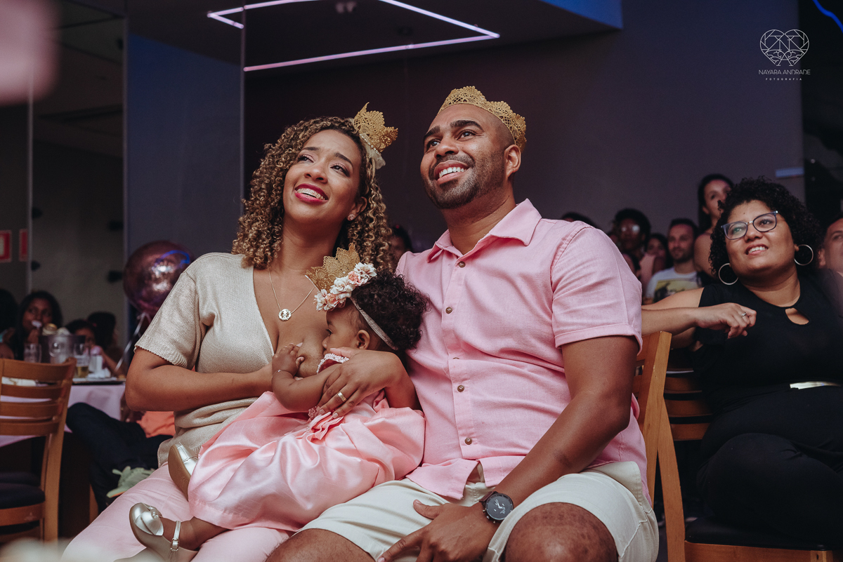fotografia de aniversaio infantil em santos sao paulo praia grande e sao vicente fotografa nayara andrade premiada com o oscar de fotografia de camilia festa de um ano
