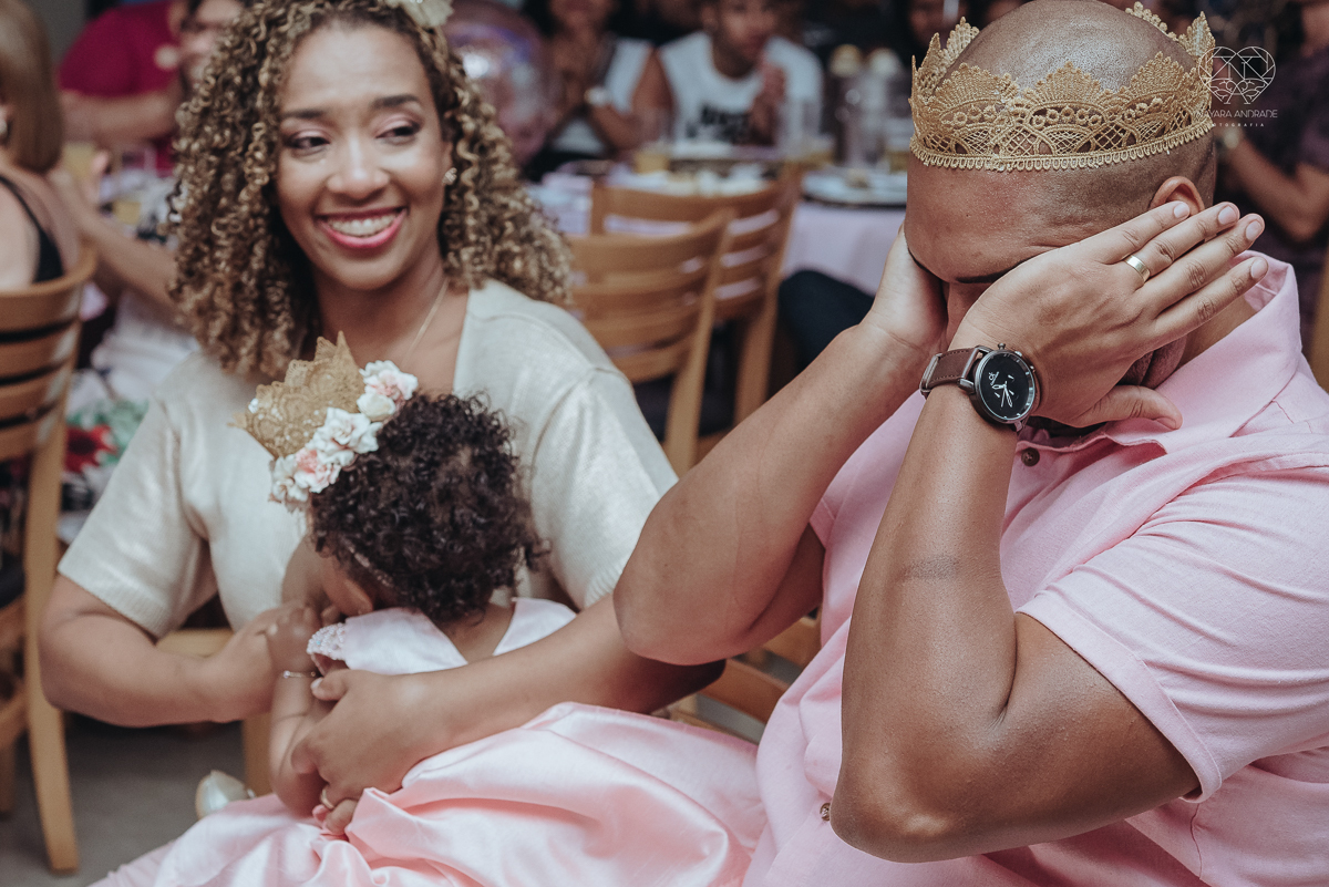 fotografia de aniversaio infantil em santos sao paulo praia grande e sao vicente fotografa nayara andrade premiada com o oscar de fotografia de camilia festa de um ano