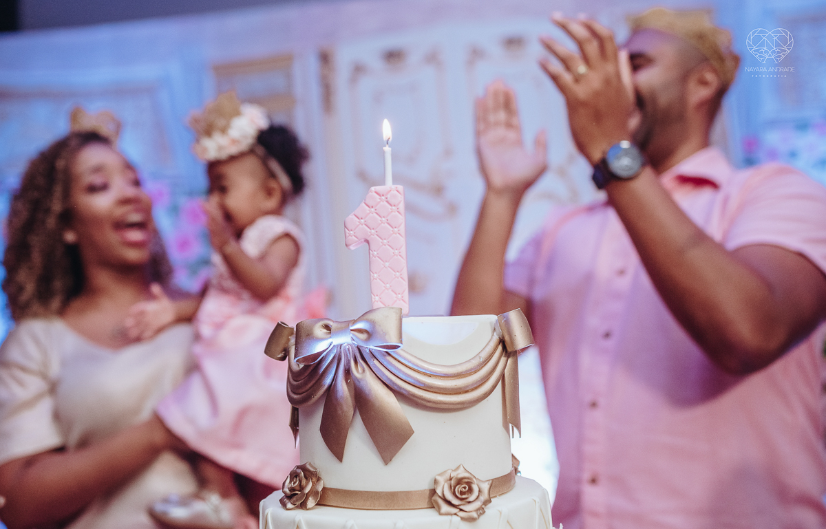 fotografia de aniversaio infantil em santos sao paulo praia grande e sao vicente fotografa nayara andrade premiada com o oscar de fotografia de camilia festa de um ano