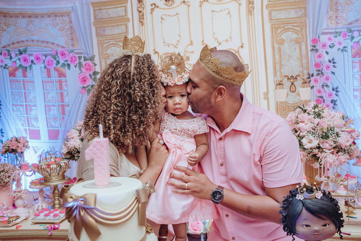 fotografia de aniversaio infantil em santos sao paulo praia grande e sao vicente fotografa nayara andrade premiada com o oscar de fotografia de camilia festa de um ano