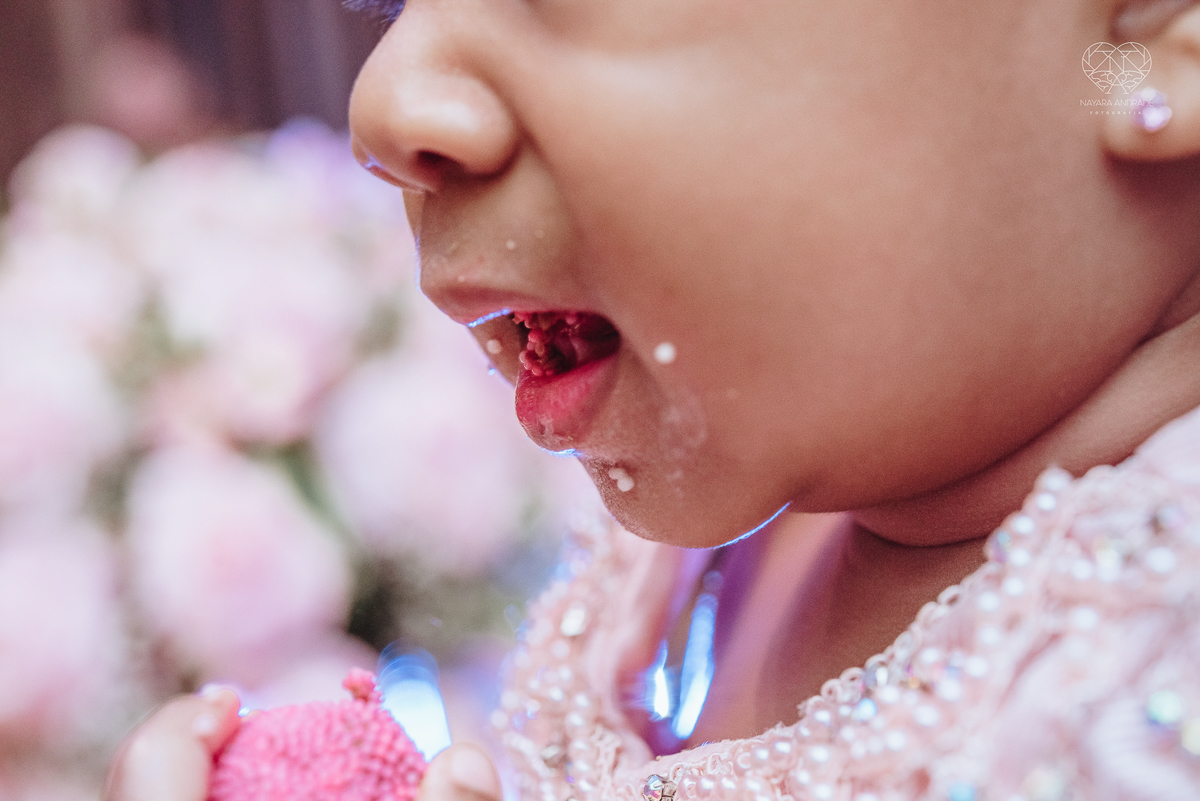 fotografia de aniversaio infantil em santos sao paulo praia grande e sao vicente fotografa nayara andrade premiada com o oscar de fotografia de camilia festa de um ano