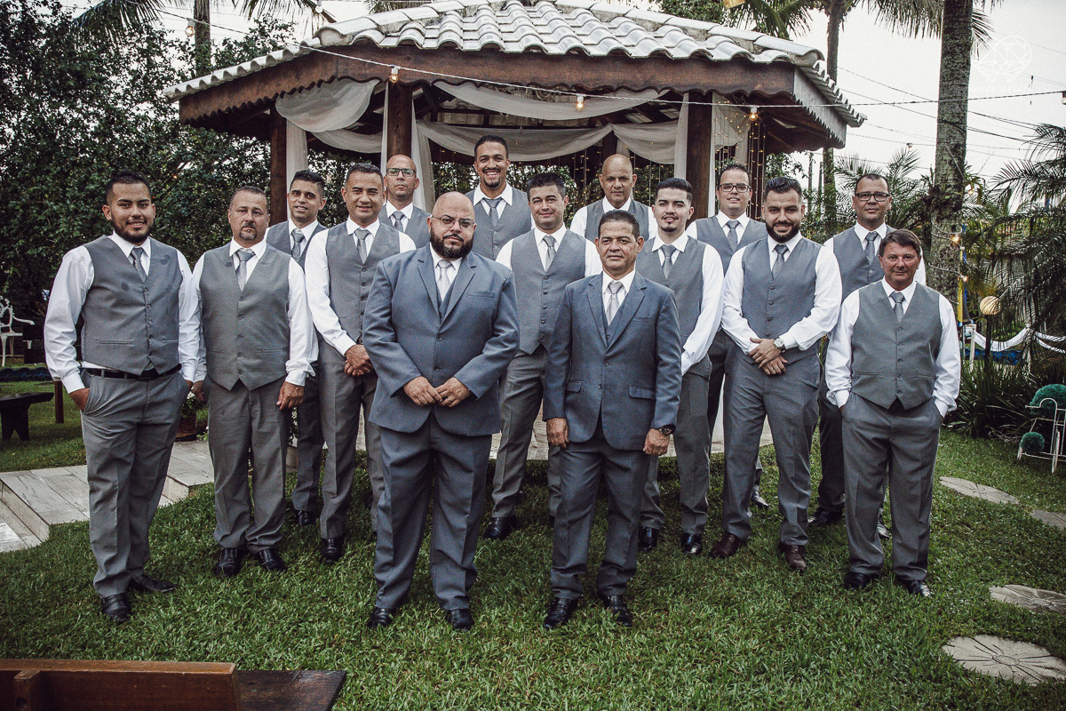 CAsamento rustico de dia madrinhas de azul e casal classico casamento no jardim das orquideas e fotografa nayara andrade premiada mundialmente  e fotos artisticas