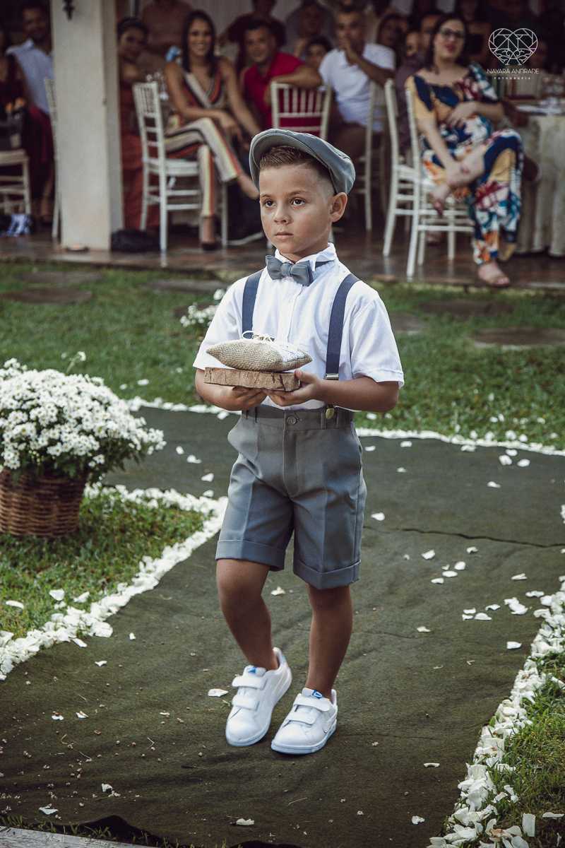 CAsamento rustico de dia madrinhas de azul e casal classico casamento no jardim das orquideas e fotografa nayara andrade premiada mundialmente  e fotos artisticas