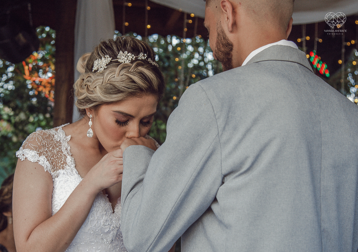 CAsamento rustico de dia madrinhas de azul e casal classico casamento no jardim das orquideas e fotografa nayara andrade premiada mundialmente  e fotos artisticas