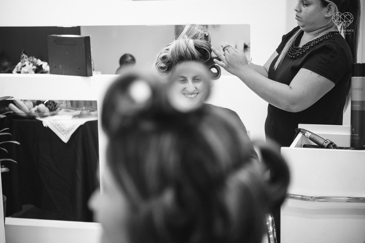 noiva linda e classica casamento de dia em um casamento ao ar livre making of de cabelo e maquiagem fotografa nayara andrade fotografa premiada