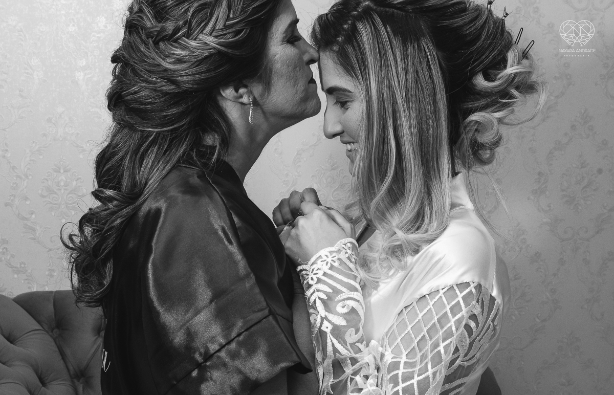 noiva linda e classica casamento de dia em um casamento ao ar livre making of de cabelo e maquiagem fotografa nayara andrade fotografa premiada