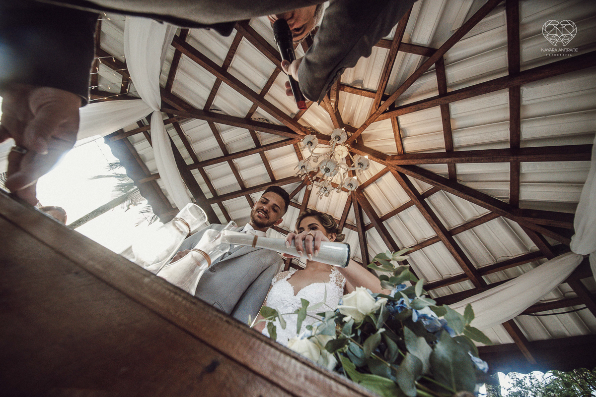 CAsamento rustico de dia madrinhas de azul e casal classico casamento no jardim das orquideas e fotografa nayara andrade premiada mundialmente  e fotos artisticas