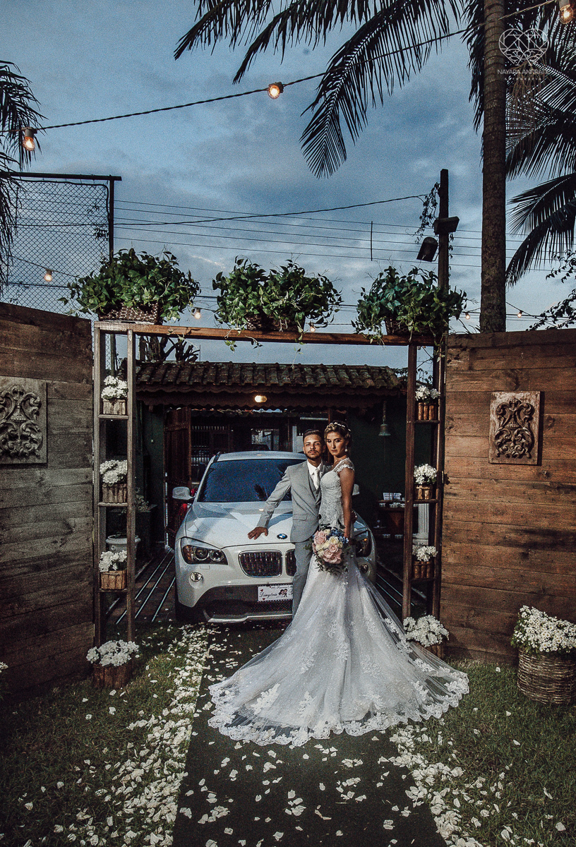 CAsamento rustico de dia madrinhas de azul e casal classico casamento no jardim das orquideas e fotografa nayara andrade premiada mundialmente  e fotos artisticas