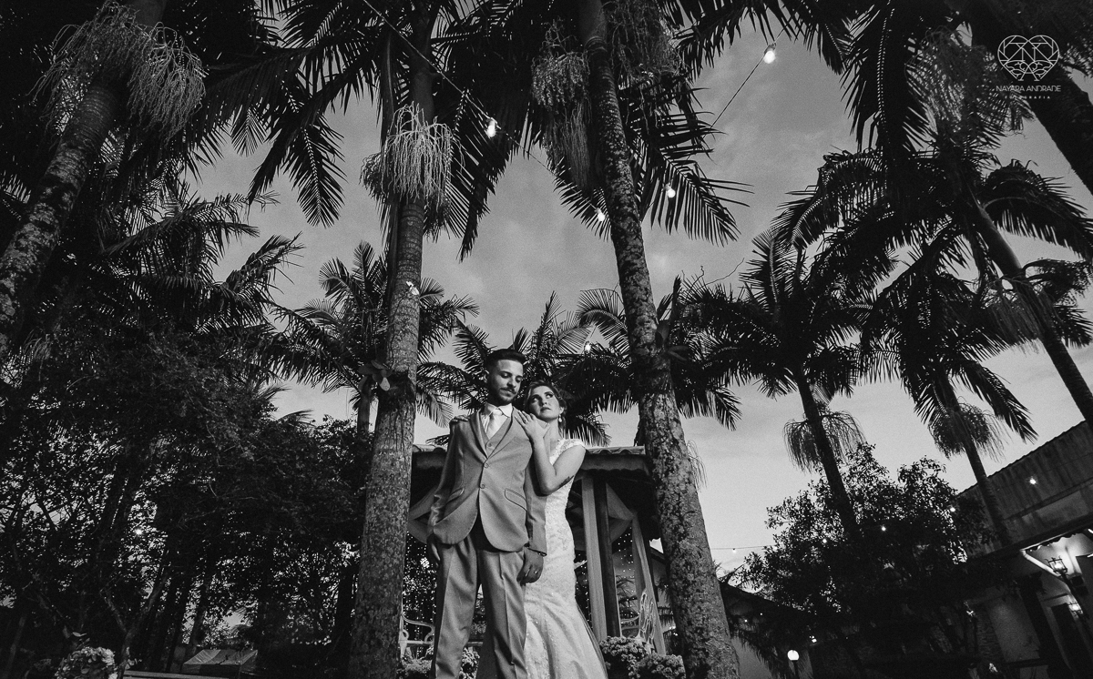CAsamento rustico de dia madrinhas de azul e casal classico casamento no jardim das orquideas e fotografa nayara andrade premiada mundialmente  e fotos artisticas
