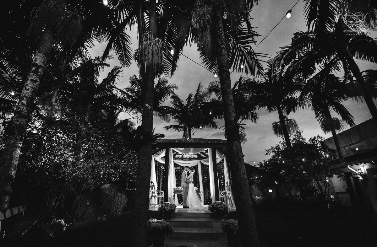 CAsamento rustico de dia madrinhas de azul e casal classico casamento no jardim das orquideas e fotografa nayara andrade premiada mundialmente  e fotos artisticas