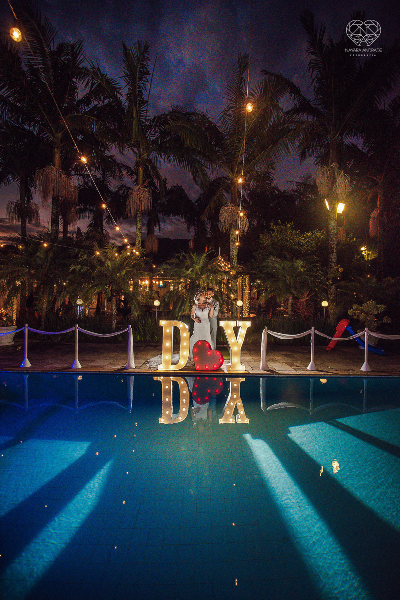 CAsamento rustico de dia madrinhas de azul e casal classico casamento no jardim das orquideas e fotografa nayara andrade premiada mundialmente  e fotos artisticas