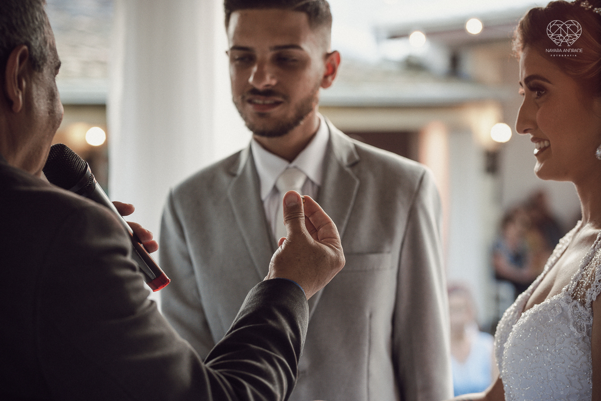 CAsamento rustico de dia madrinhas de azul e casal classico casamento no jardim das orquideas e fotografa nayara andrade premiada mundialmente  e fotos artisticas