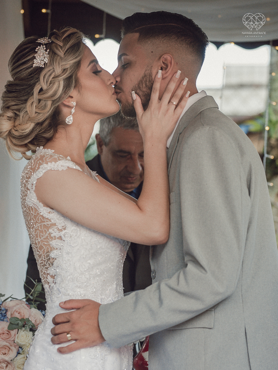 CAsamento rustico de dia madrinhas de azul e casal classico casamento no jardim das orquideas e fotografa nayara andrade premiada mundialmente  e fotos artisticas
