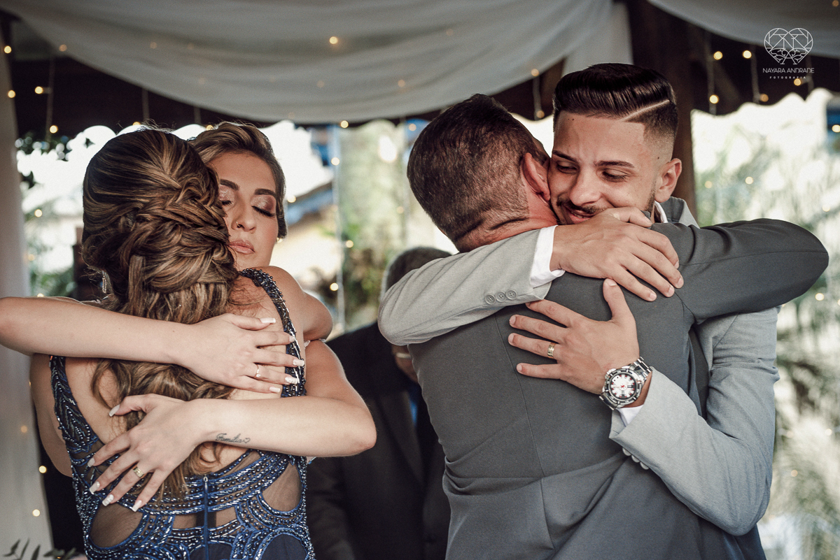CAsamento rustico de dia madrinhas de azul e casal classico casamento no jardim das orquideas e fotografa nayara andrade premiada mundialmente  e fotos artisticas