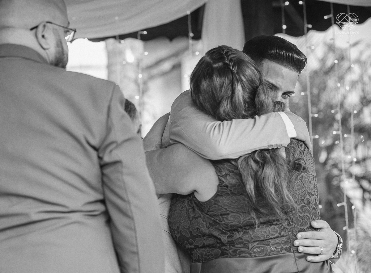 CAsamento rustico de dia madrinhas de azul e casal classico casamento no jardim das orquideas e fotografa nayara andrade premiada mundialmente  e fotos artisticasv