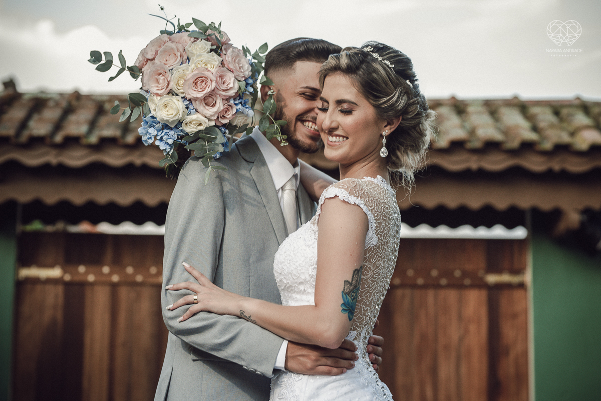 CAsamento rustico de dia madrinhas de azul e casal classico casamento no jardim das orquideas e fotografa nayara andrade premiada mundialmente  e fotos artisticas