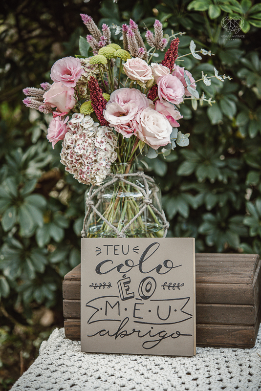 decoração rustica para casamento na praia do guaruja litoral de sao paulo feit pela fotografa premiada Nayara Andrade Fotografia