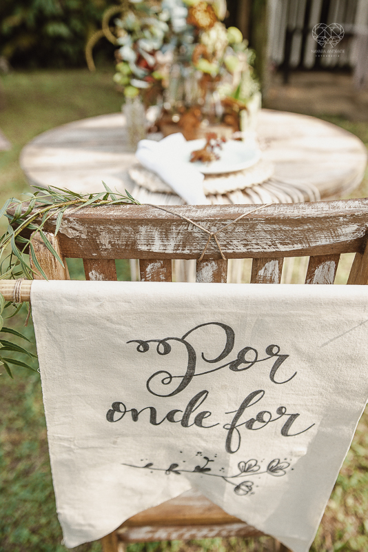 decoração rustica para casamento na praia do guaruja litoral de sao paulo feit pela fotografa premiada Nayara Andrade Fotografia