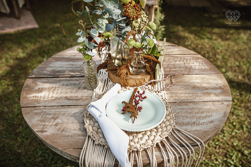 decoração rustica para casamento na praia do guaruja litoral de sao paulo feit pela fotografa premiada Nayara Andrade Fotografia