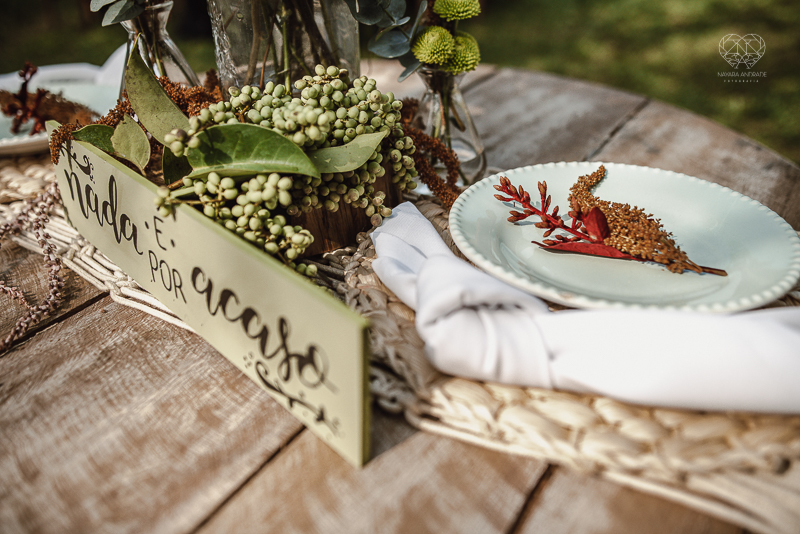 decoração rustica para casamento na praia do guaruja litoral de sao paulo feit pela fotografa premiada Nayara Andrade Fotografia