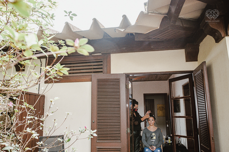 casamento editorial na praia do guaiuba guaruja decoraçao rustica mini wedding elopment fotografado pela fotografa nayara andrade fotografia prenmiada  no brasil e no mundo