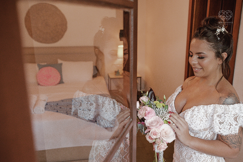 casamento editorial na praia do guaiuba guaruja decoraçao rustica mini wedding elopment fotografado pela fotografa nayara andrade fotografia prenmiada  no brasil e no mundo