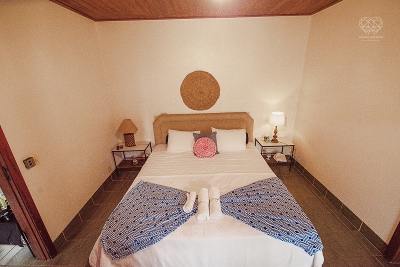 casamento editorial na praia do guaiuba guaruja decoraçao rustica mini wedding elopment fotografado pela fotografa nayara andrade fotografia prenmiada  no brasil e no mundo