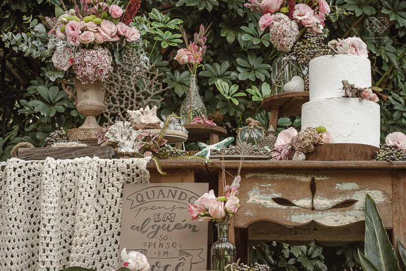 casamento editorial na praia do guaiuba guaruja decoraçao rustica mini wedding elopment fotografado pela fotografa nayara andrade fotografia prenmiada  no brasil e no mundo