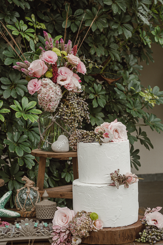 casamento editorial na praia do guaiuba guaruja decoraçao rustica mini wedding elopment fotografado pela fotografa nayara andrade fotografia prenmiada  no brasil e no mundo