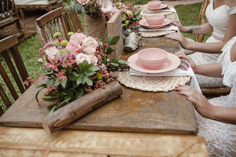 casamento editorial na praia do guaiuba guaruja decoraçao rustica mini wedding elopment fotografado pela fotografa nayara andrade fotografia prenmiada  no brasil e no mundo