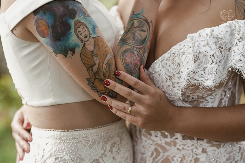 casamento editorial na praia do guaiuba guaruja decoraçao rustica mini wedding elopment fotografado pela fotografa nayara andrade fotografia prenmiada  no brasil e no mundo