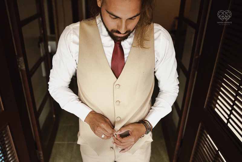 casamento editorial na praia do guaiuba guaruja decoraçao rustica mini wedding elopment fotografado pela fotografa nayara andrade fotografia prenmiada  no brasil e no mundo