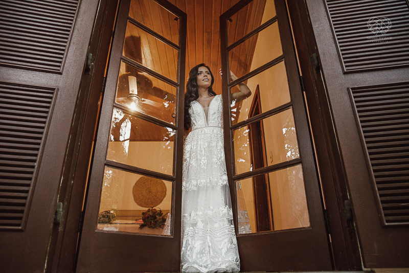 vcasamento editorial na praia do guaiuba guaruja decoraçao rustica mini wedding elopment fotografado pela fotografa nayara andrade fotografia prenmiada  no brasil e no mundo